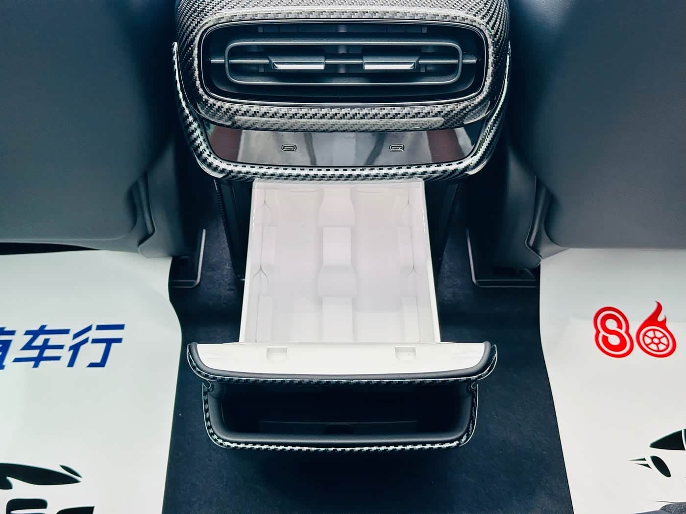 Xiaomi Auto Xiaomi SU7 Ultra 2025 — Фото 14/16