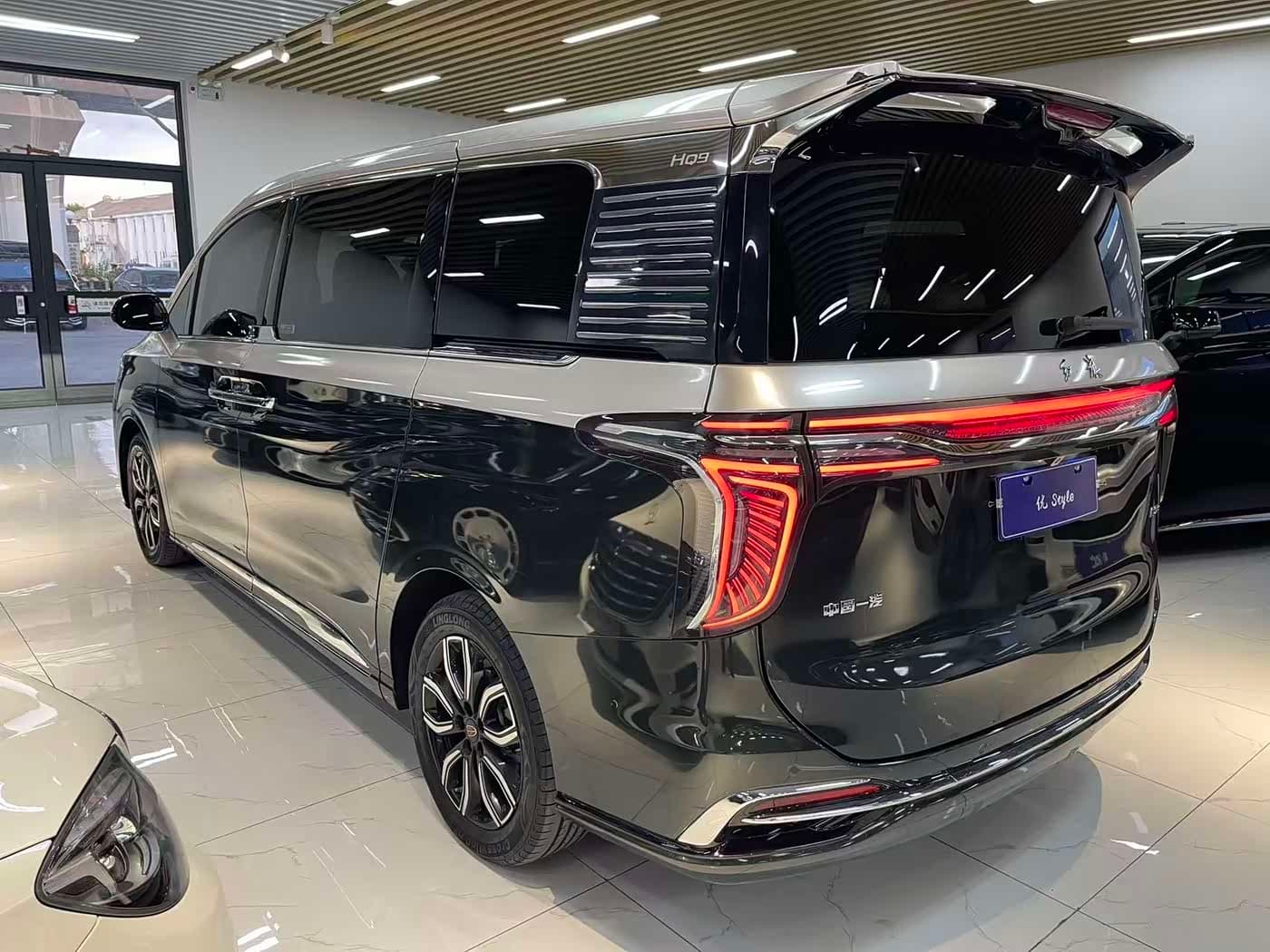 Hongqi HQ9 2022 — Фото 4/20