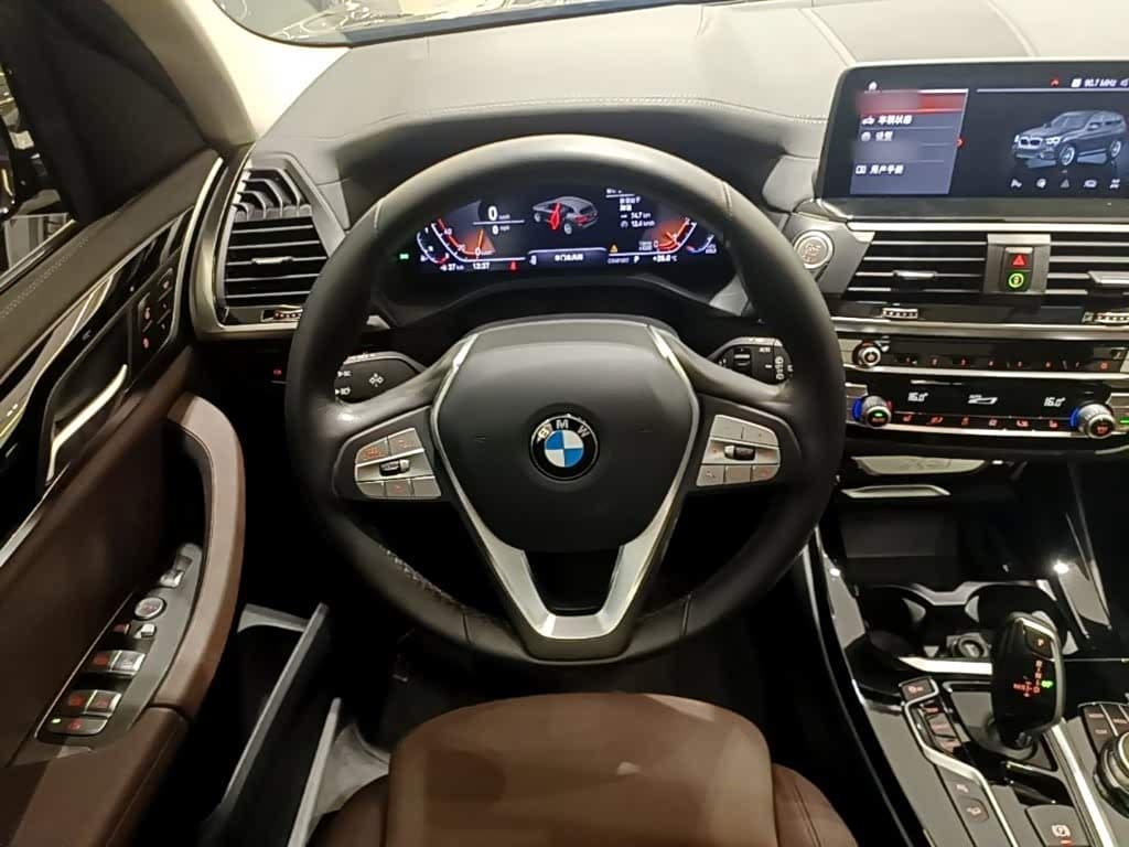 BMW X3 2021 — Фото 11/20