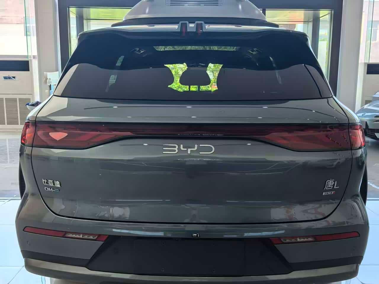 BYD Tang L 2025 — Фото 10/16