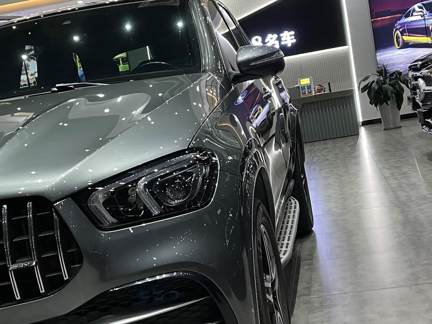 Mercedes-Benz GLE AMG 2021 — Фото 4/20