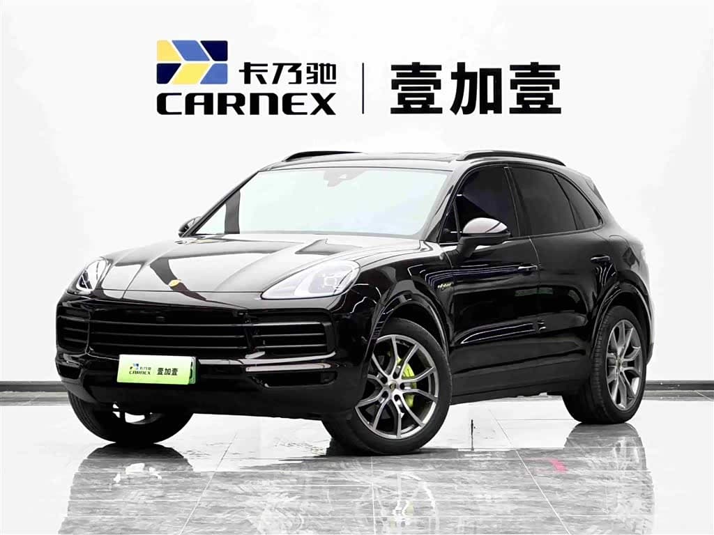 Porsche Cayenne New Energy 2023 — Фото 1/20