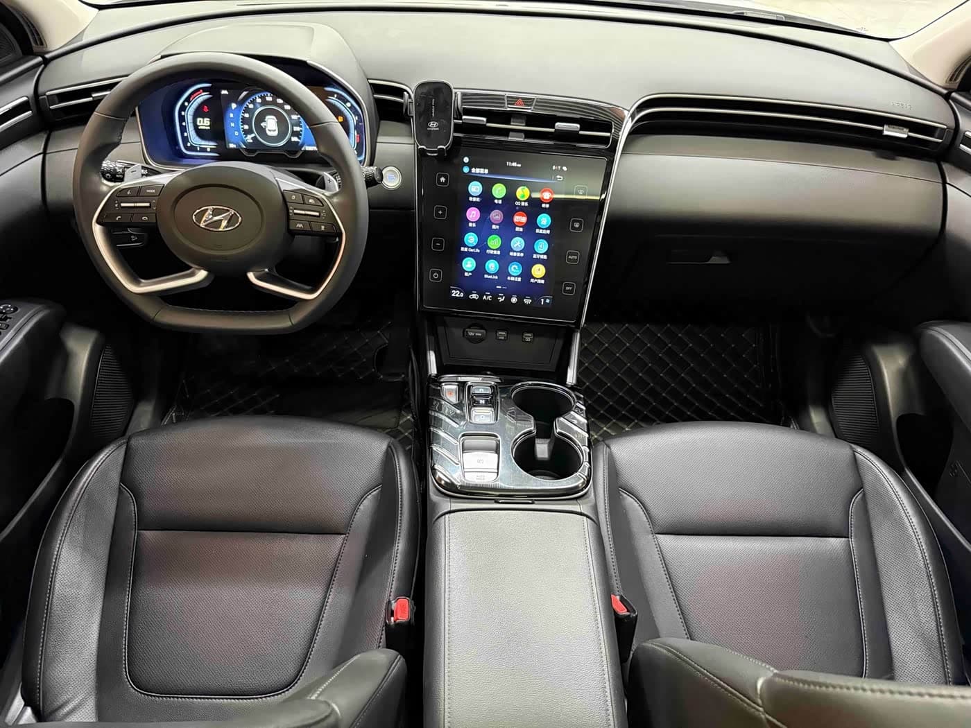 Hyundai Tucson 2023 — Фото 8/10