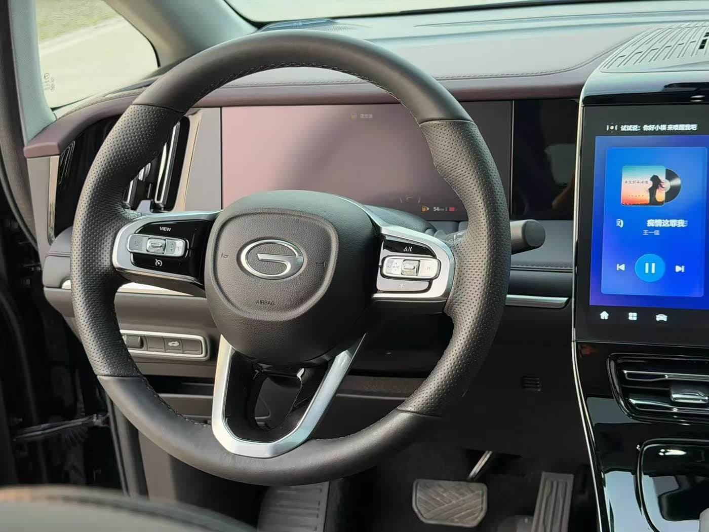 GAC Trumpchi Trumpchi M8 2025 — Фото 17/18