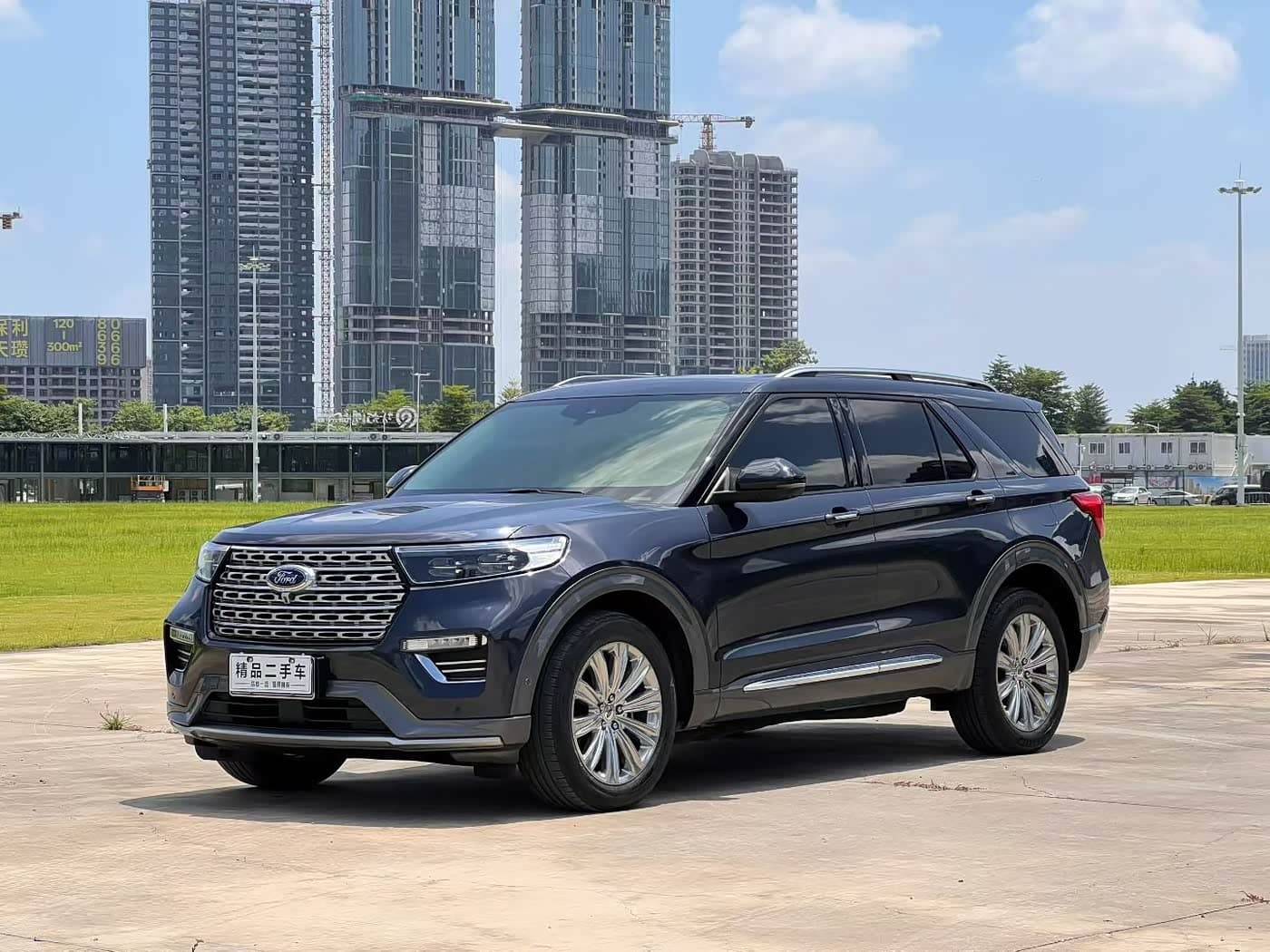 Ford Explorer 2020 — Фото 1/20