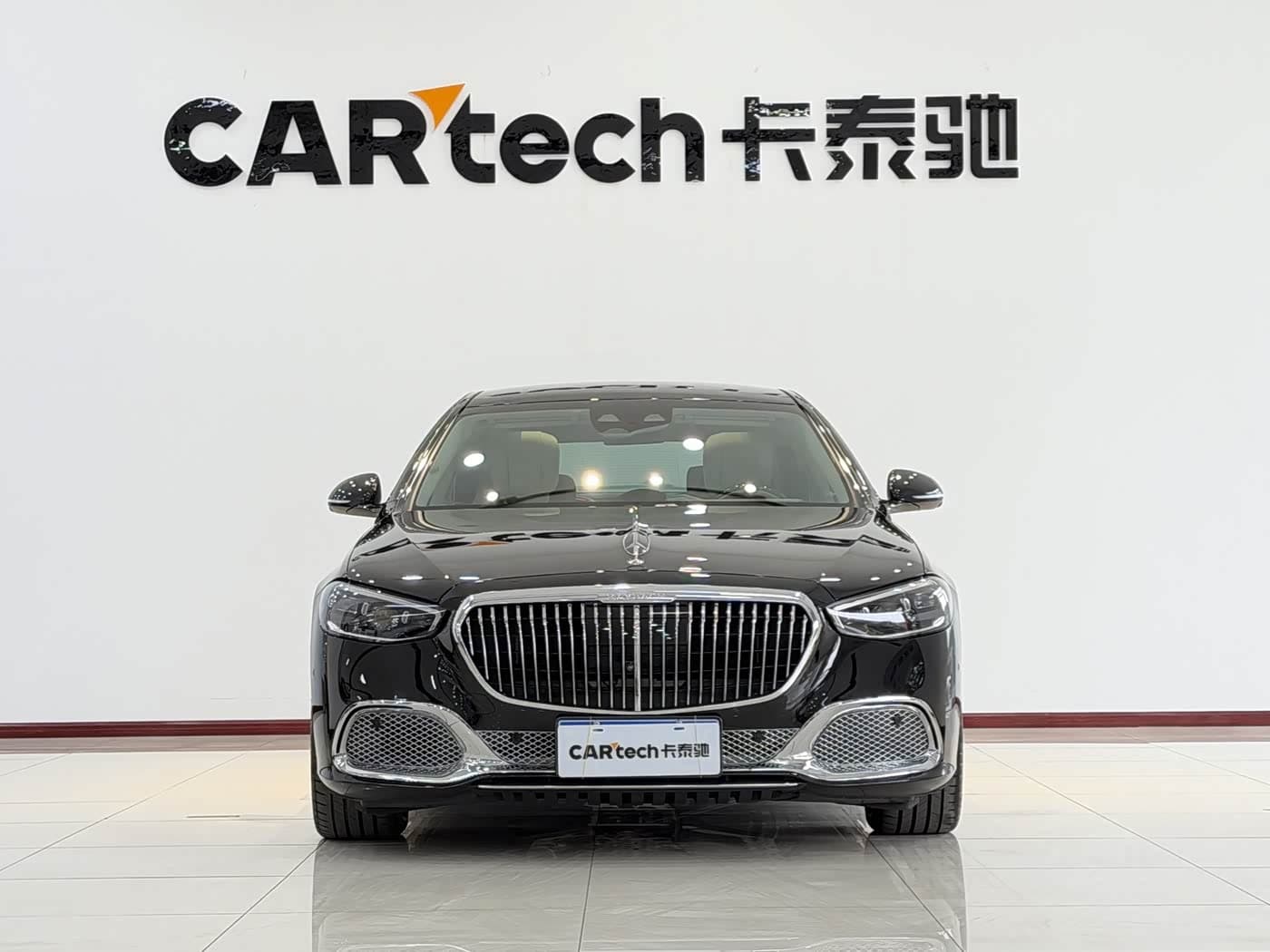 Mercedes-Benz Maybach S-Class 2023 — Фото 2/20