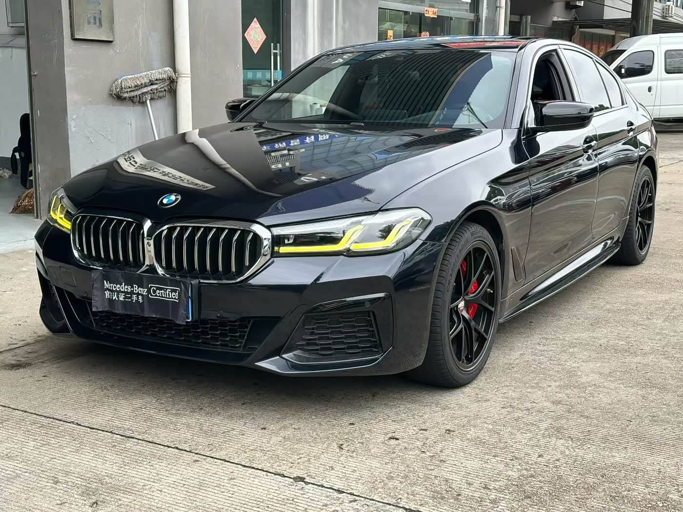 BMW 5 Series, 2022