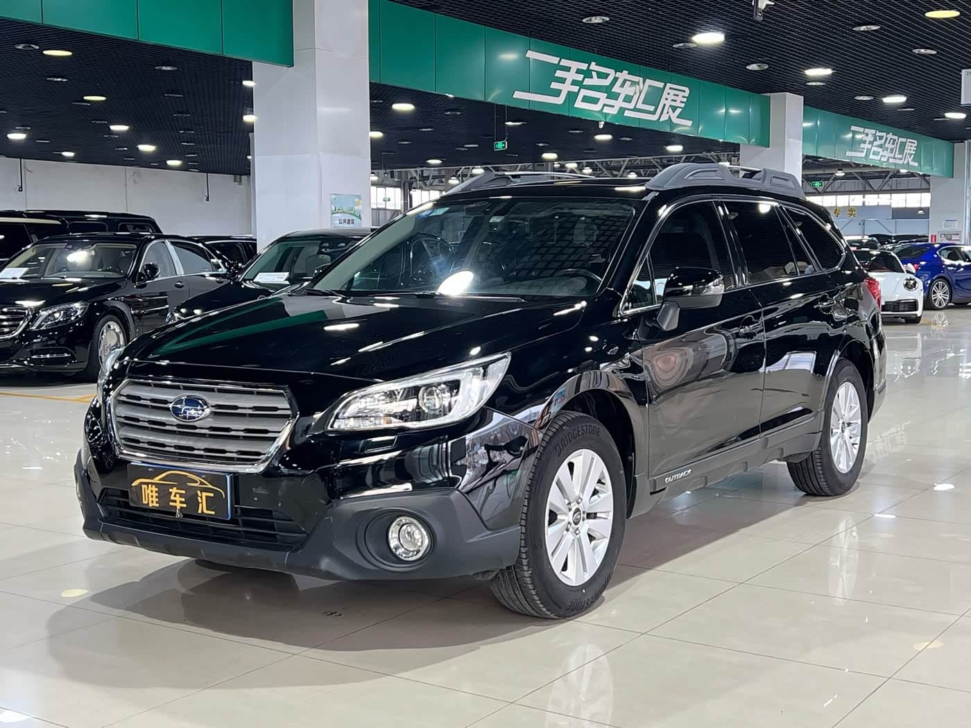 Subaru Outback 2016 — Фото 1/20