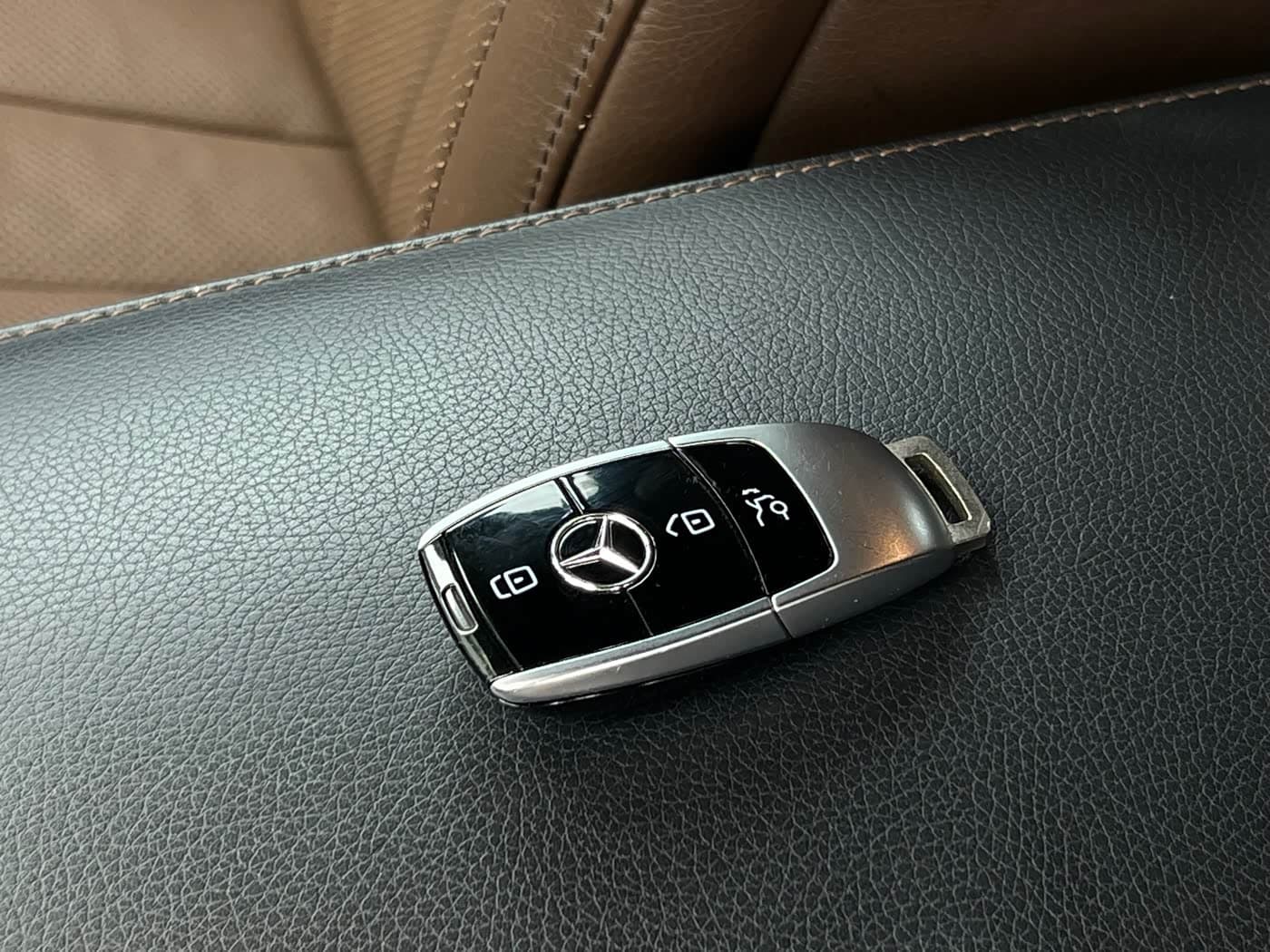 Mercedes-Benz S-Class 2017 — Фото 12/20