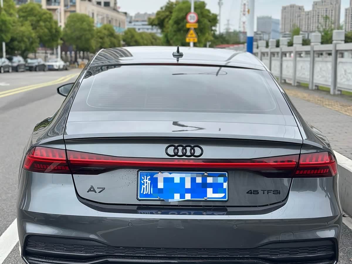 Audi A7 2021 — Фото 9/9