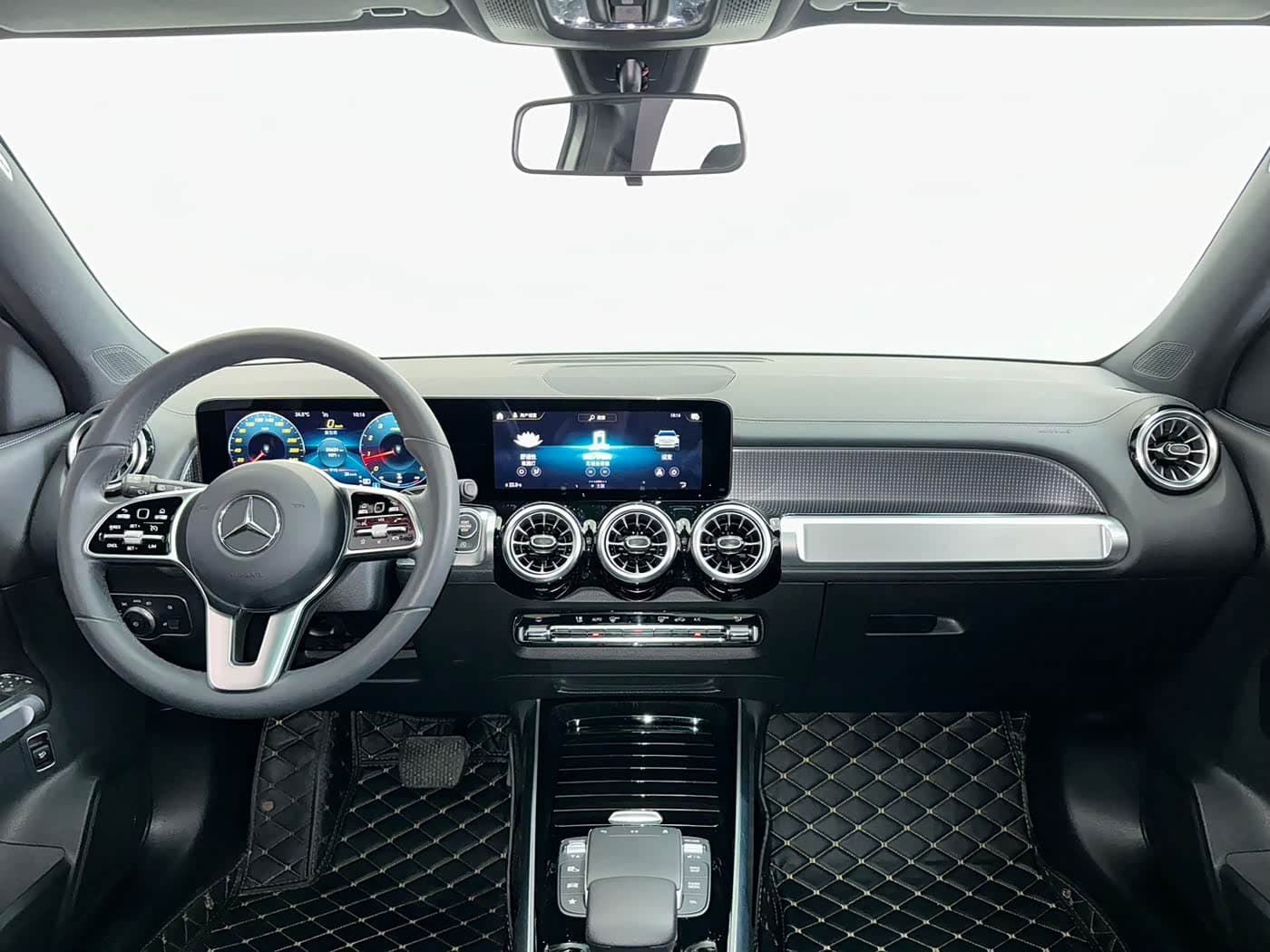 Mercedes-Benz GLB 2021 — Фото 18/18