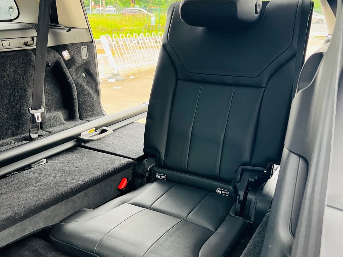 Land Rover Discovery 2019 — Фото 14/20