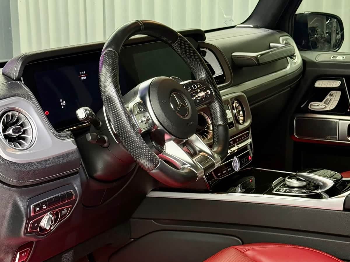Mercedes-Benz G-Class AMG 2025 — Фото 10/20