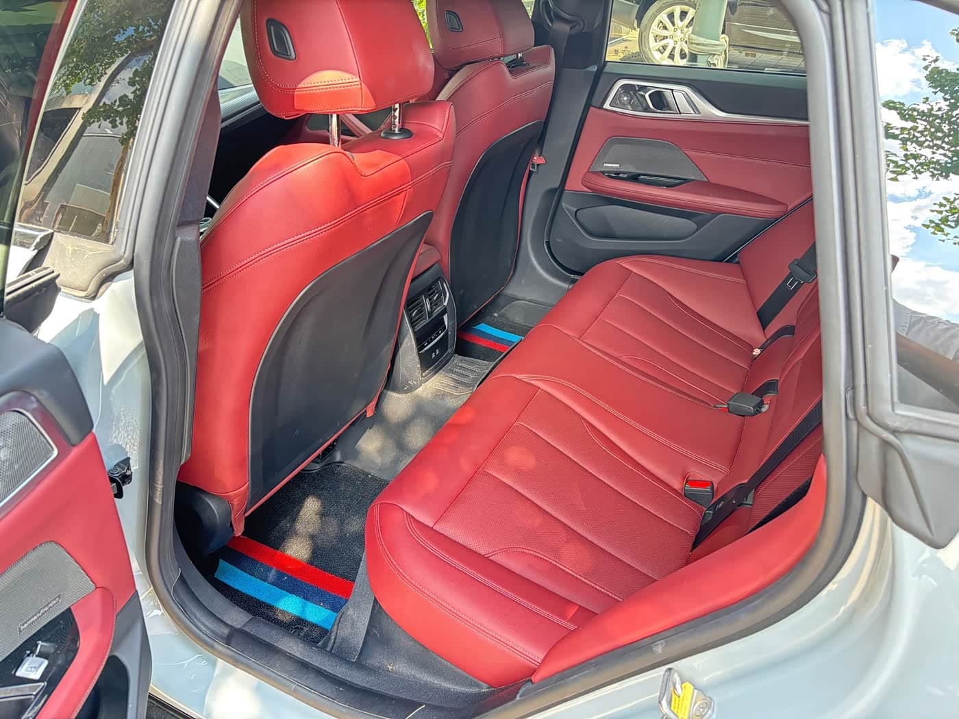 BMW 4 Series 2025 — Фото 7/9