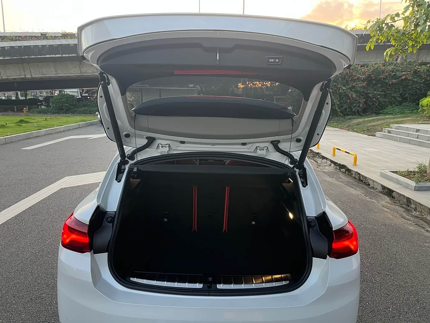 BMW X2 2023 — Фото 20/20
