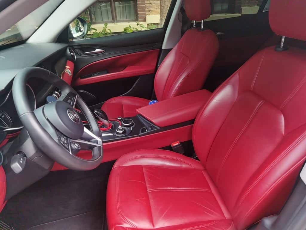 Alfa Romeo Stelvio 2019 — Фото 8/20