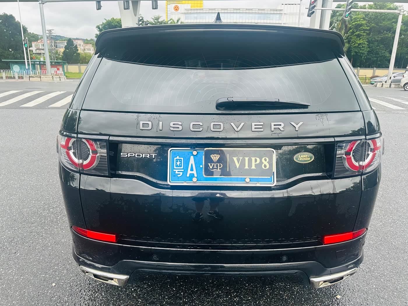 Land Rover Discovery Sport 2019 — Фото 6/17