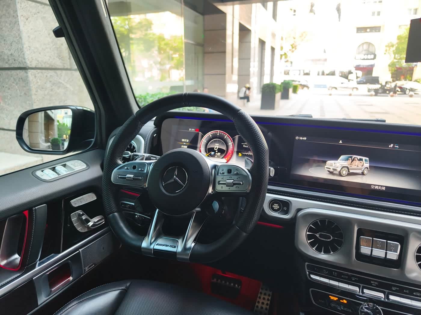Mercedes-Benz G-Class AMG 2023 — Фото 5/10