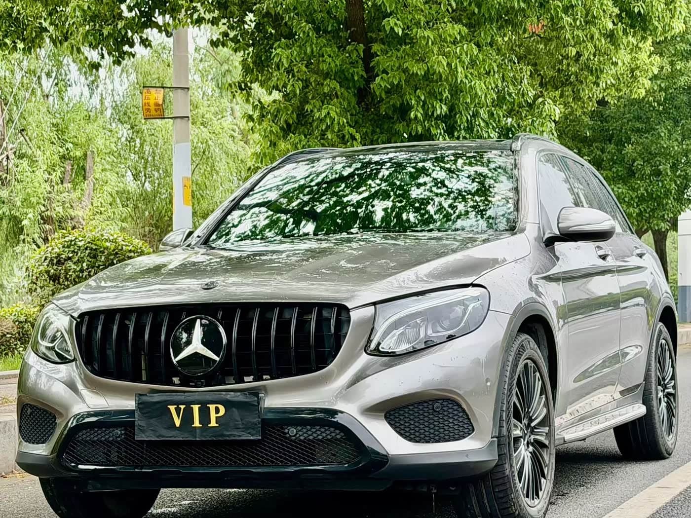 Mercedes-Benz GLC 2016 — Фото 1/9