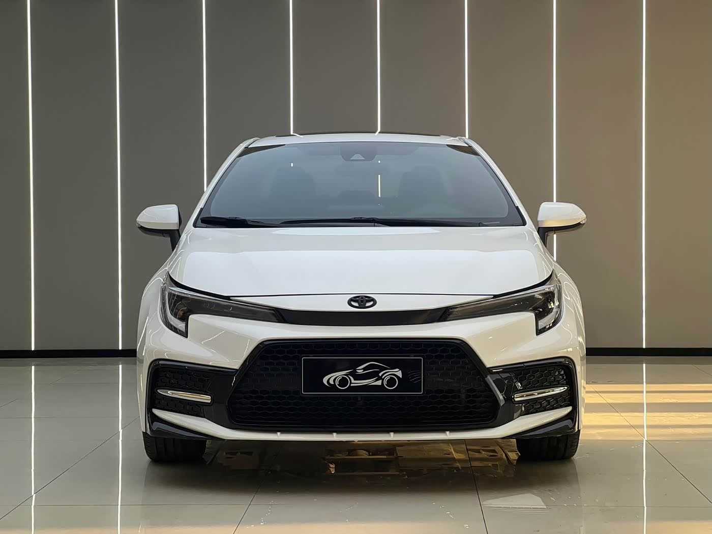 Toyota Levin 2024 — Фото 2/18