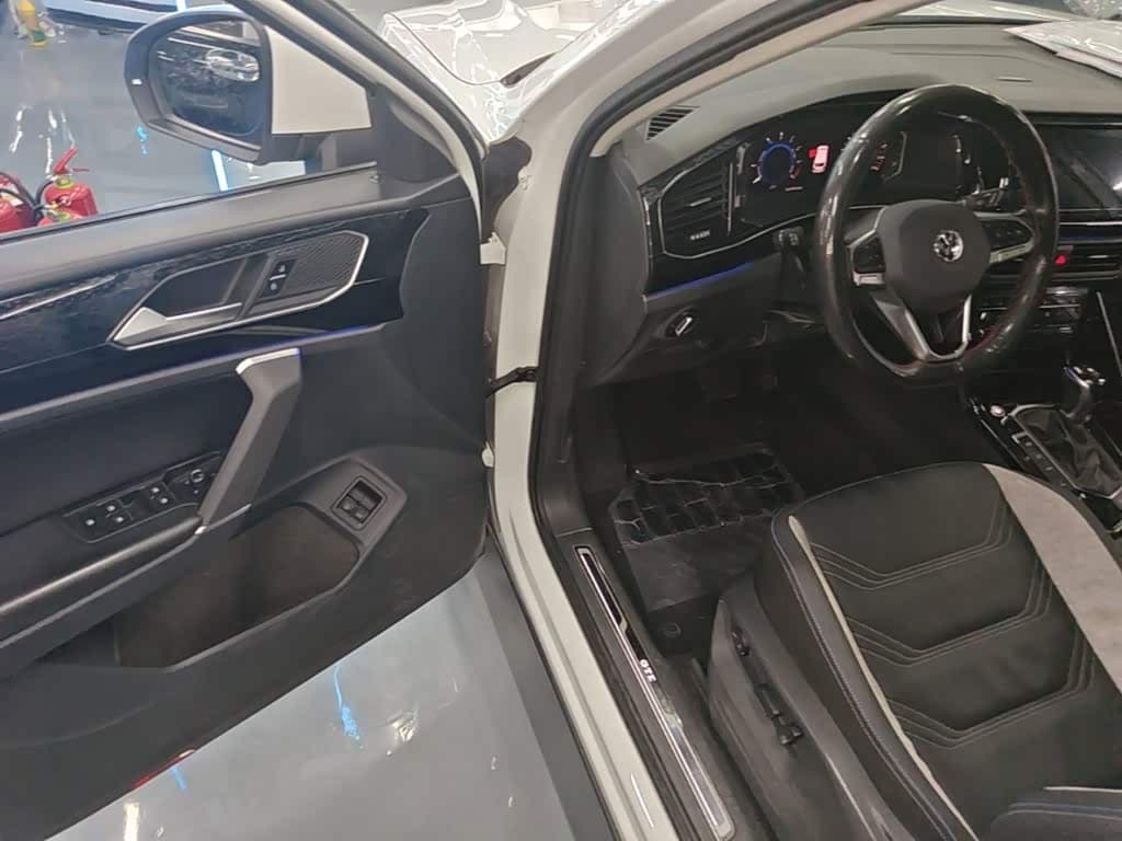 Volkswagen Tayron GTE Plug-in Hybrid 2021 — Фото 16/20