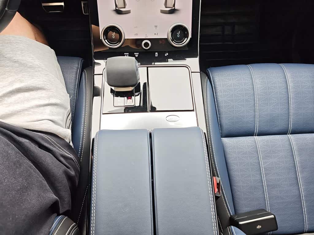Land Rover Range Rover Velar 2023 — Фото 16/20