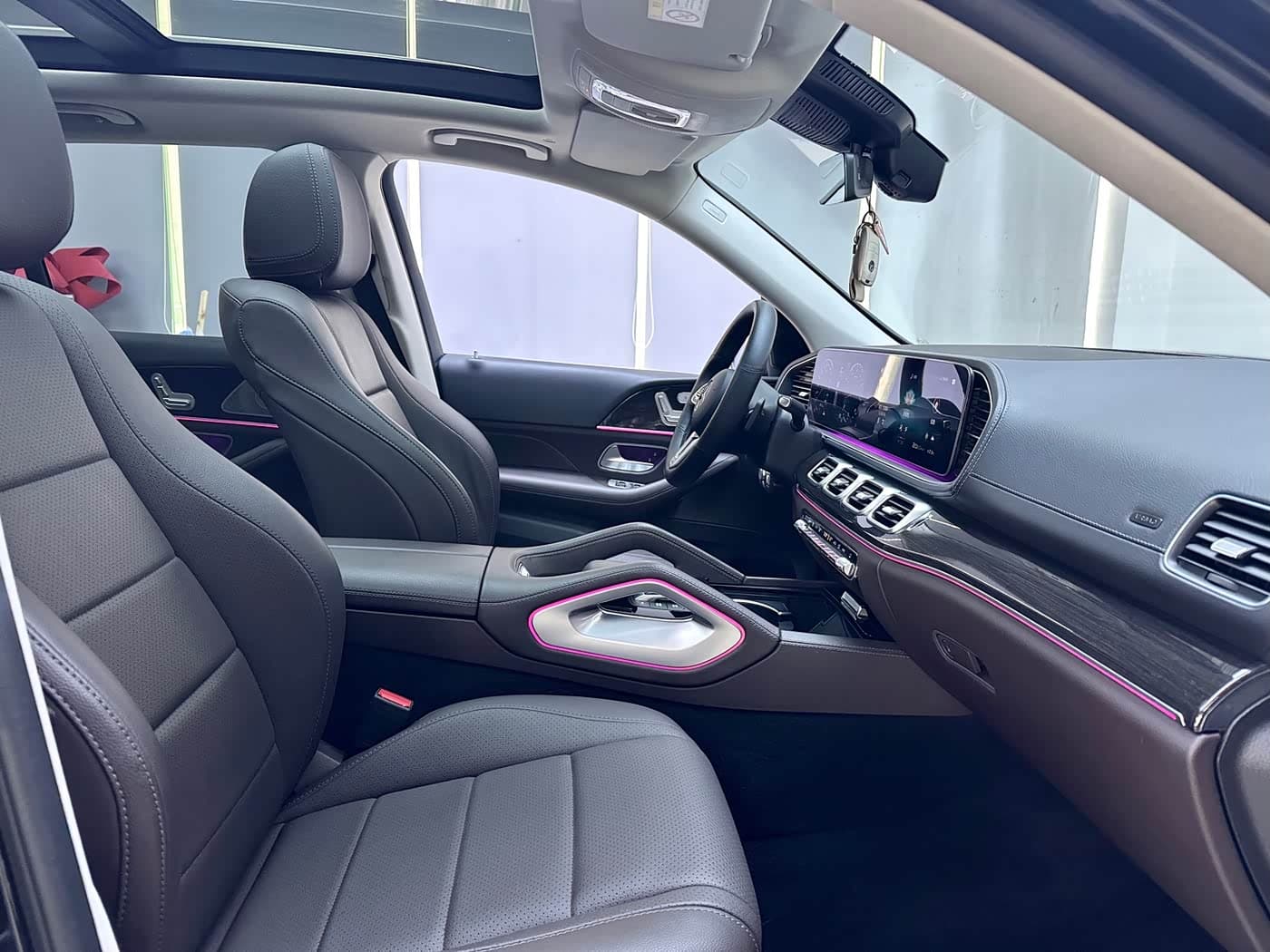 Mercedes-Benz GLE 2022 — Фото 8/18