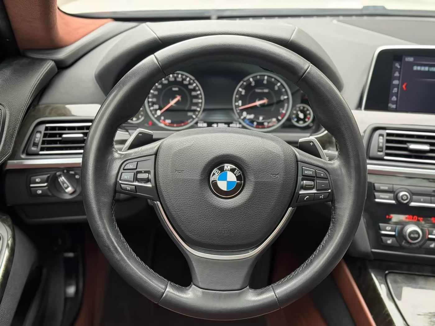 BMW 6 Series 2019 — Фото 3/13