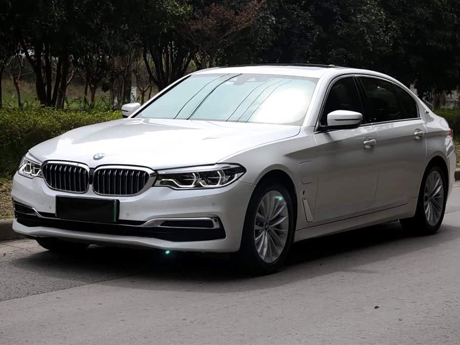 BMW 5 Series New Energy 2019 — Фото 1/18