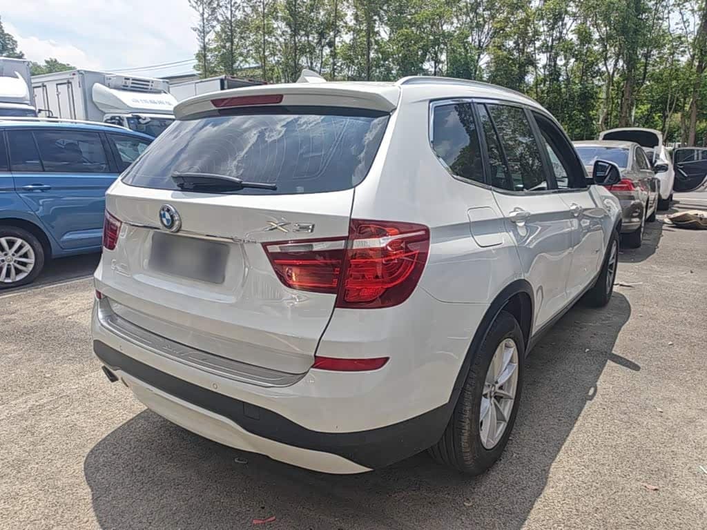 BMW X3 2017 — Фото 7/20
