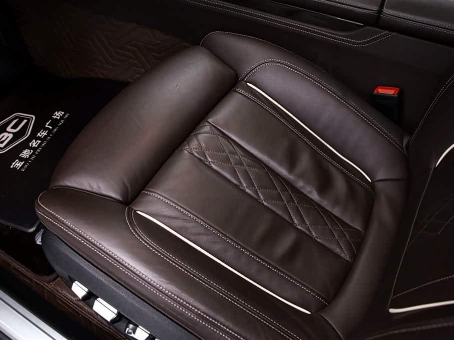 BMW 7 Series 2021 — Фото 13/17