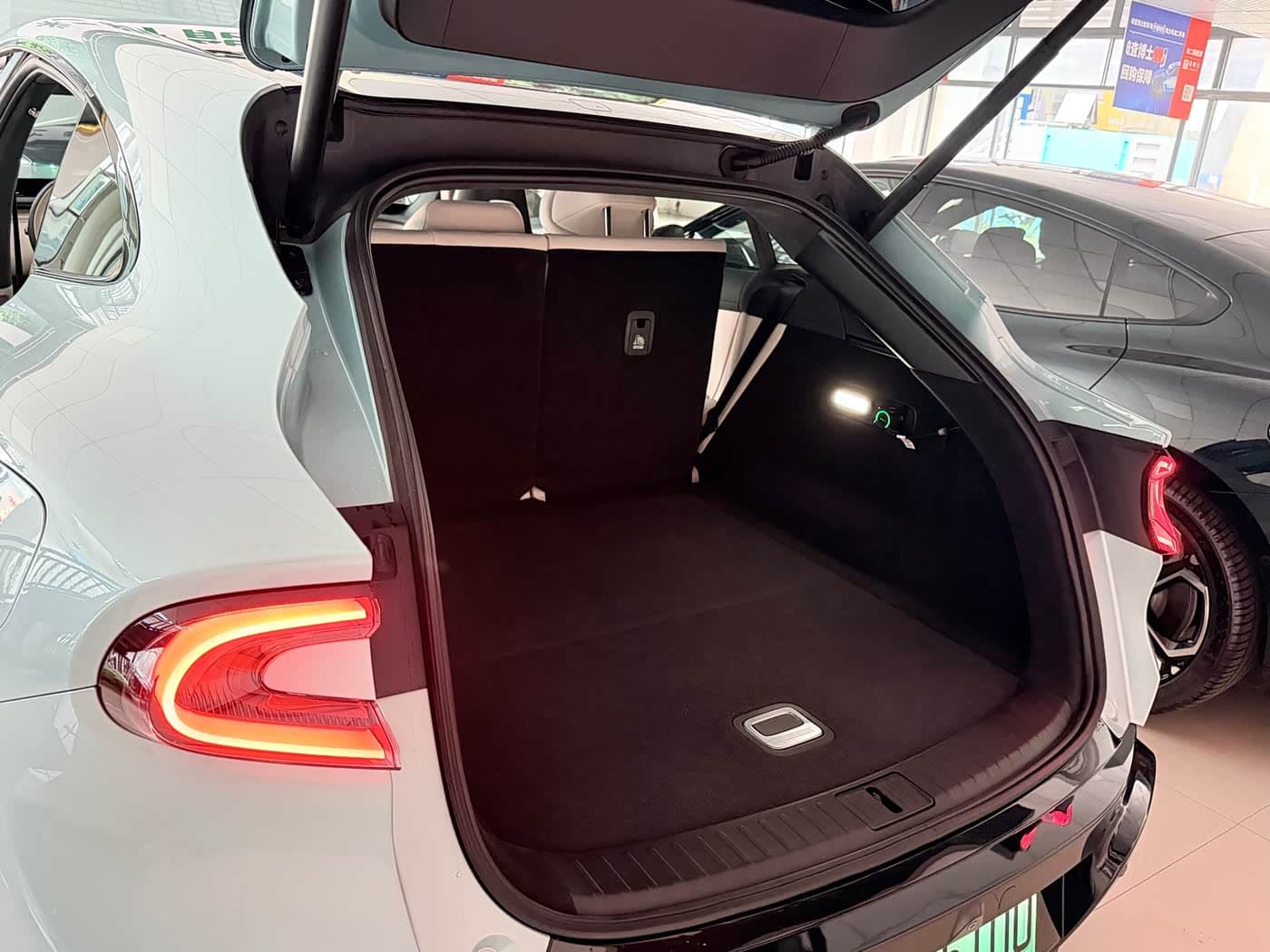 Xiaomi Auto Xiaomi YU7 2025 — Фото 15/16