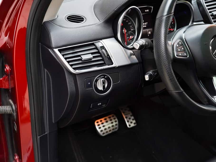 Mercedes-Benz GLE Coupe 2016 — Фото 7/17
