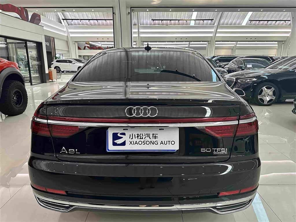 Audi A8 2022 — Фото 20/20