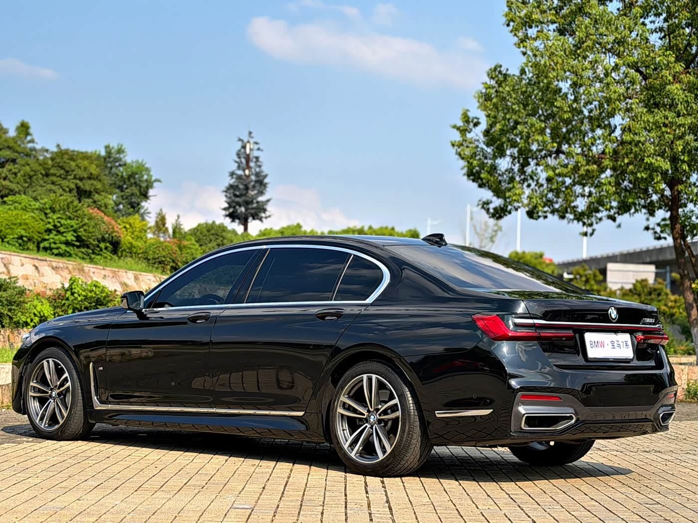 BMW 7 Series 2020 — Фото 20/20