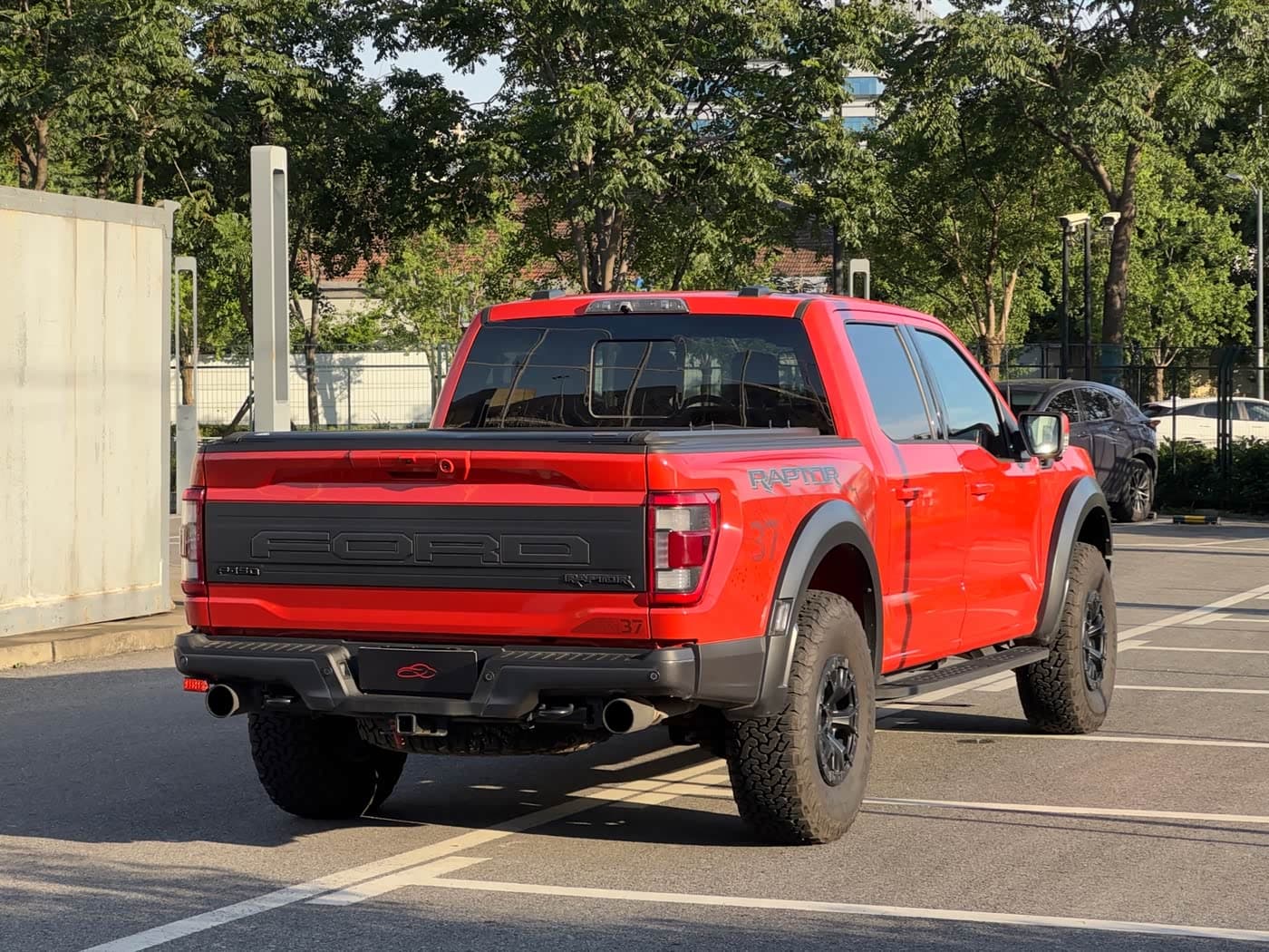 Ford F-150 Raptor 2023 — Фото 5/20