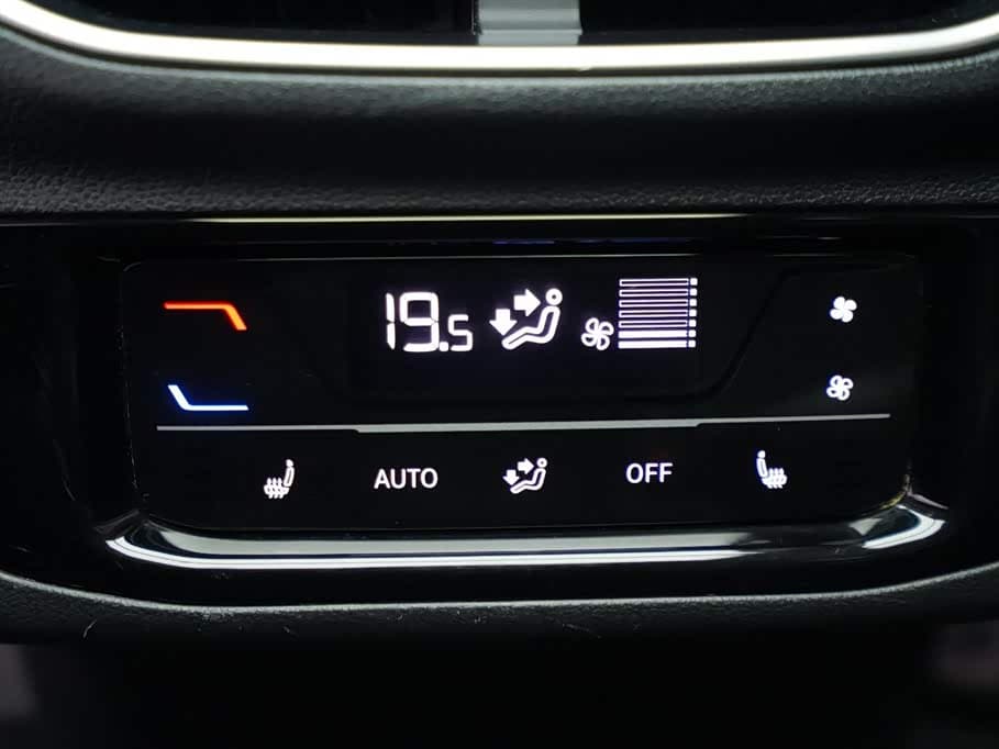 Volkswagen Talagon 2022 — Фото 18/20