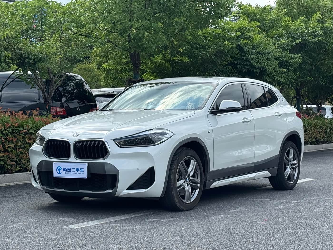 BMW X2 2021 — Фото 1/20