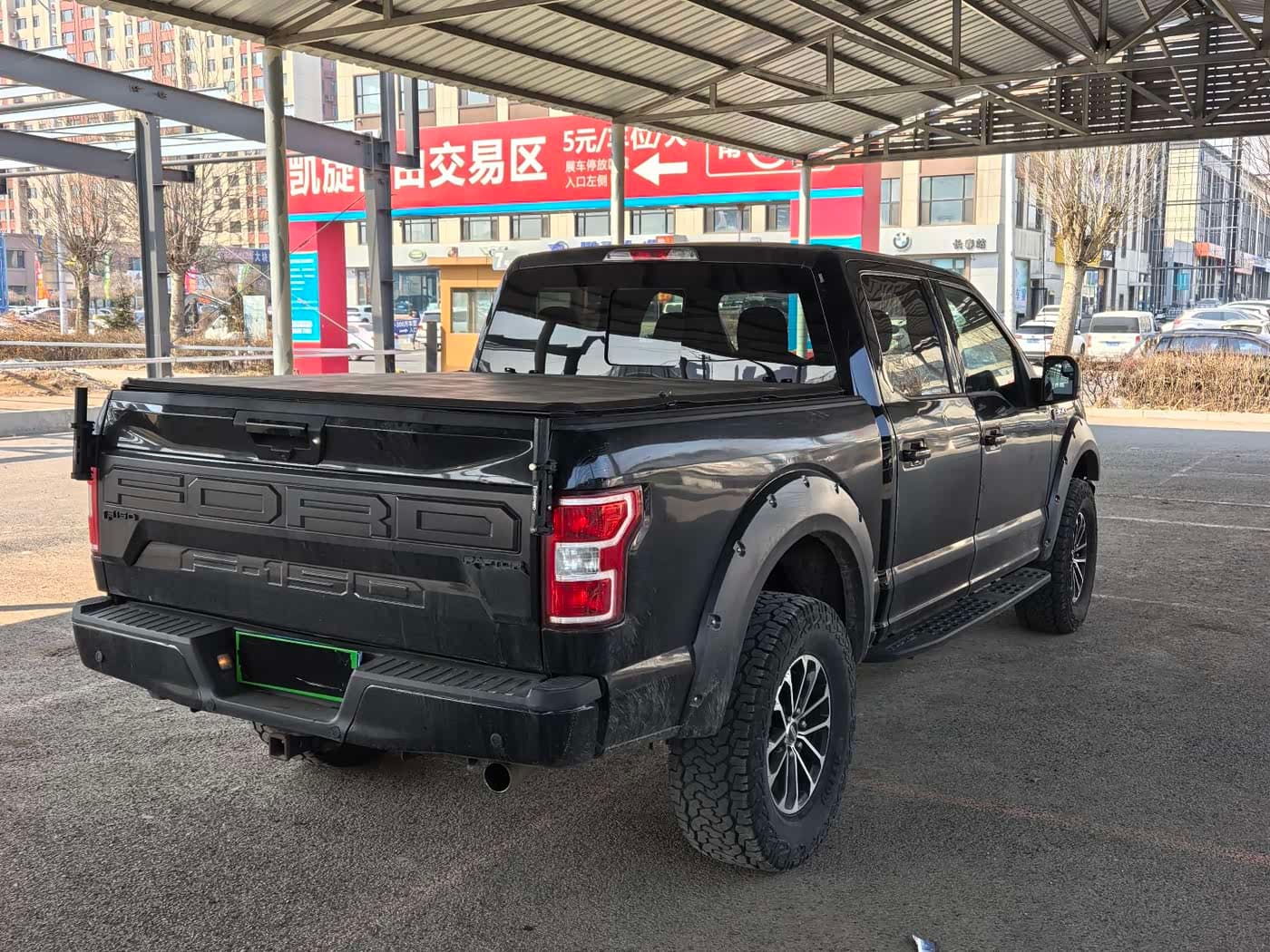 Ford F-150 Raptor 2019 — Фото 9/9