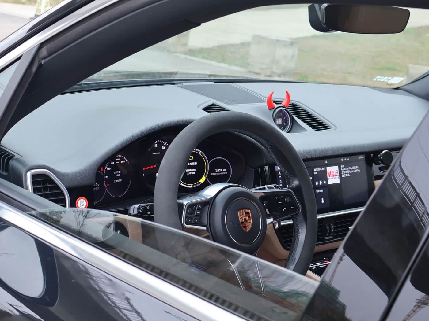 Porsche Cayenne 2019 — Фото 18/18