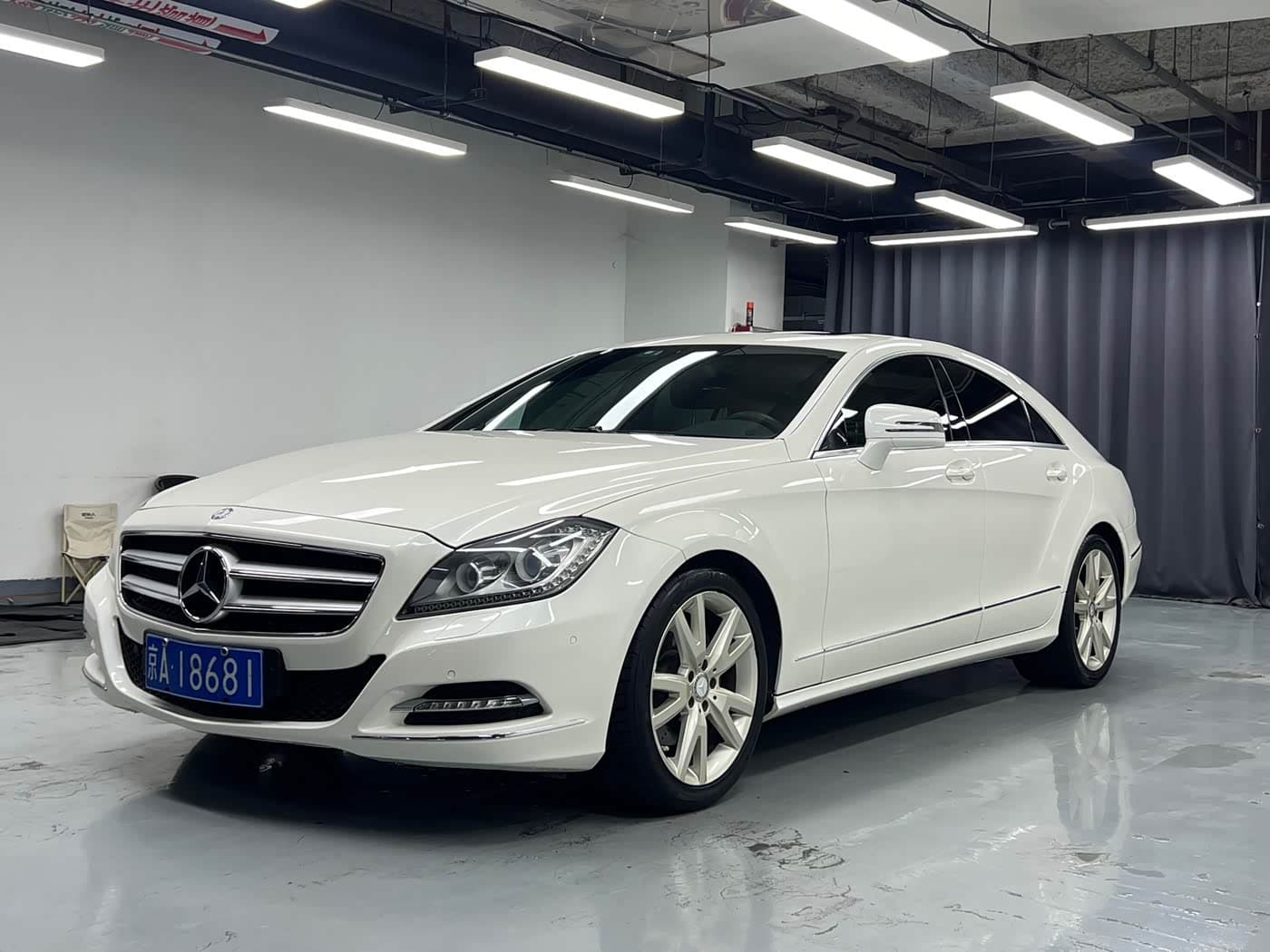 Mercedes-Benz CLS 2014 — Фото 1/16