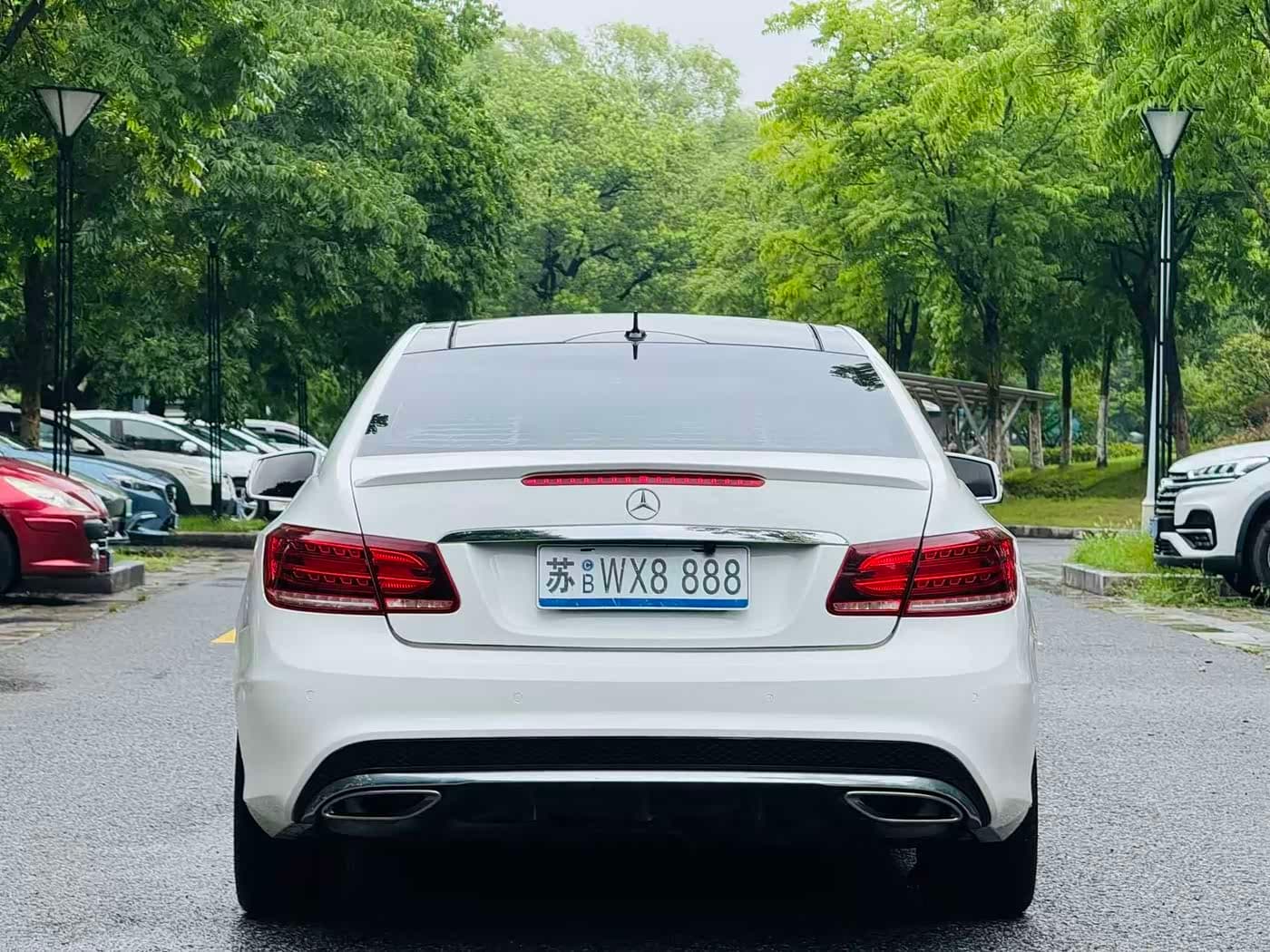 Mercedes-Benz E-Class 2017 — Фото 5/17