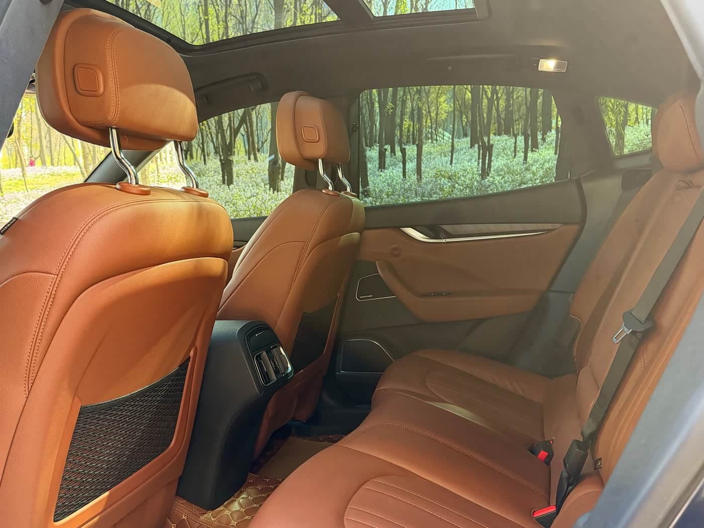 Maserati Levante 2019 — Фото 9/10