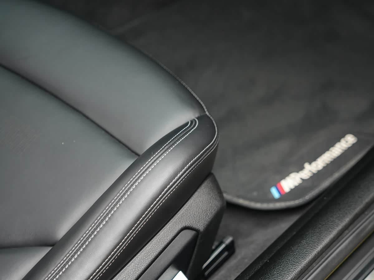 BMW M4 2020 — Фото 19/20