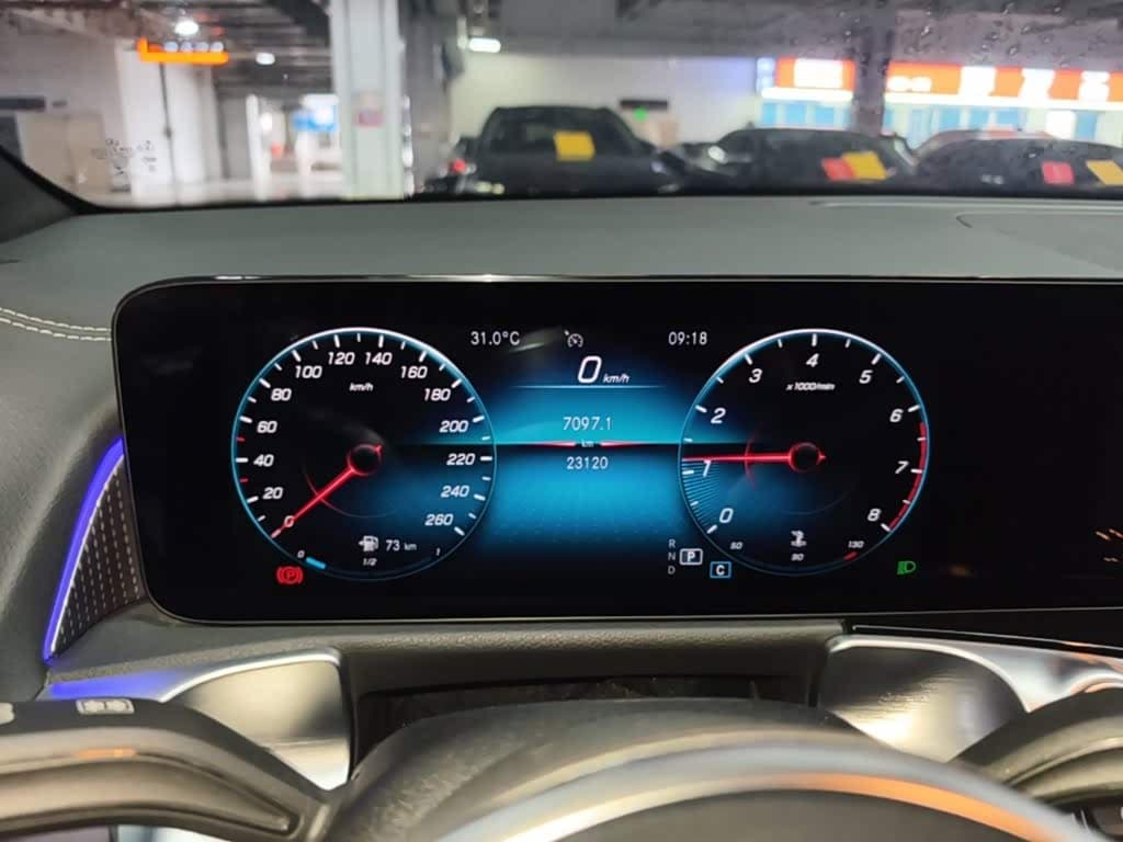 Mercedes-Benz GLB 2022 — Фото 12/20