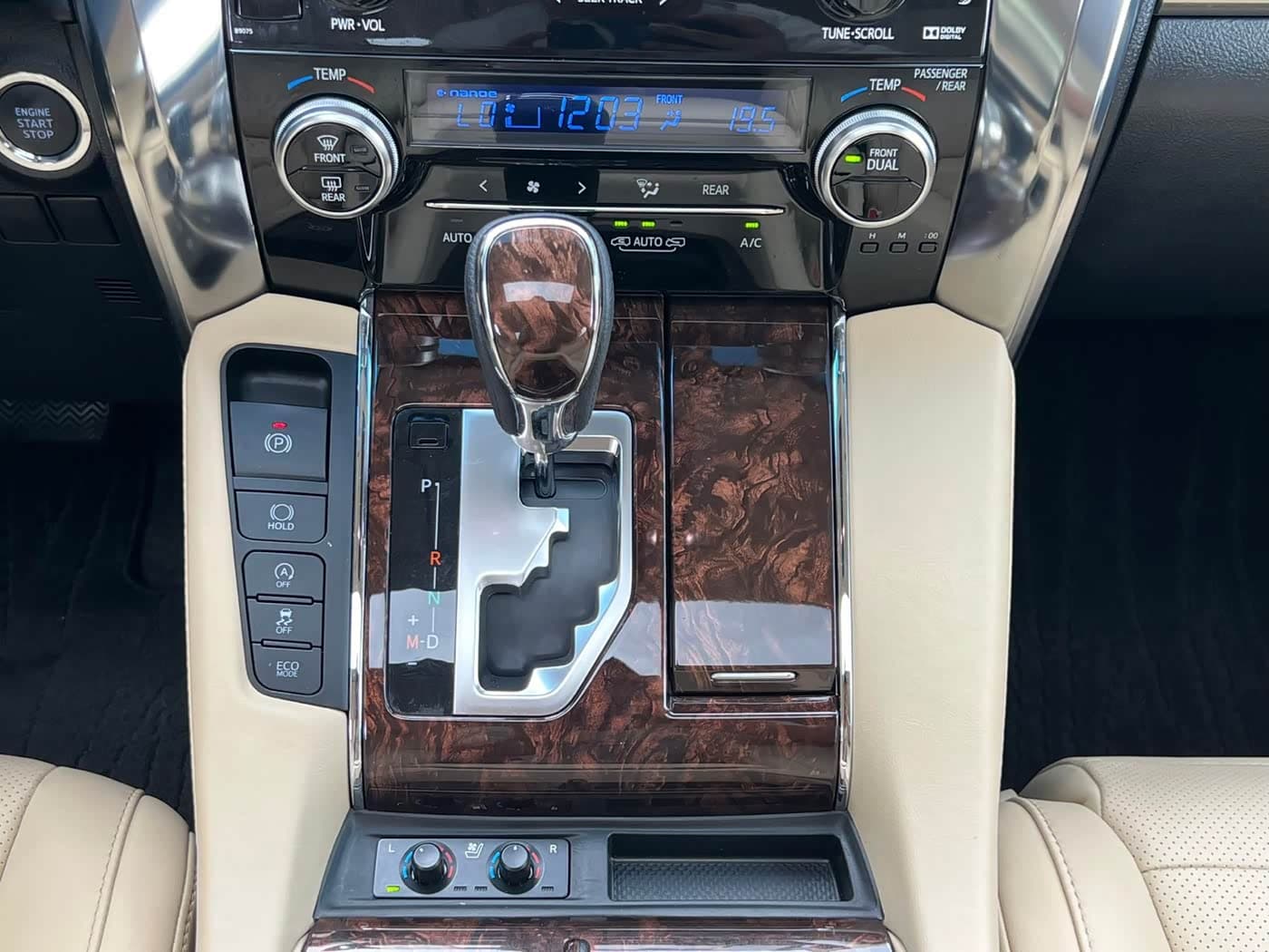 Toyota Alphard 2019 — Фото 13/20
