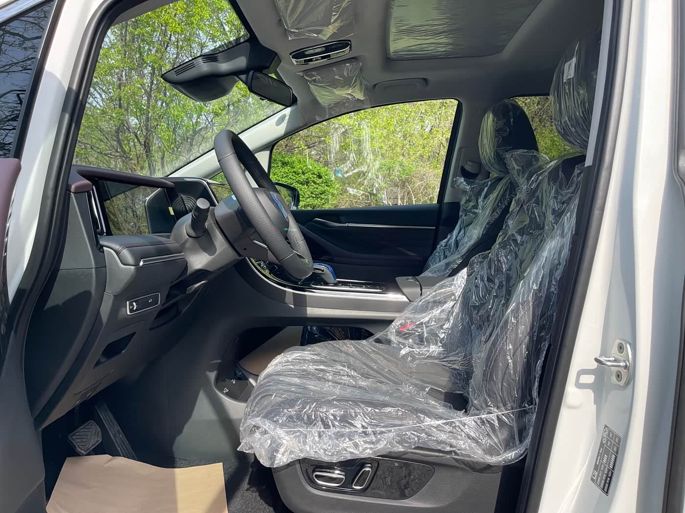 GAC Trumpchi Trumpchi M8 2026 — Фото 4/15