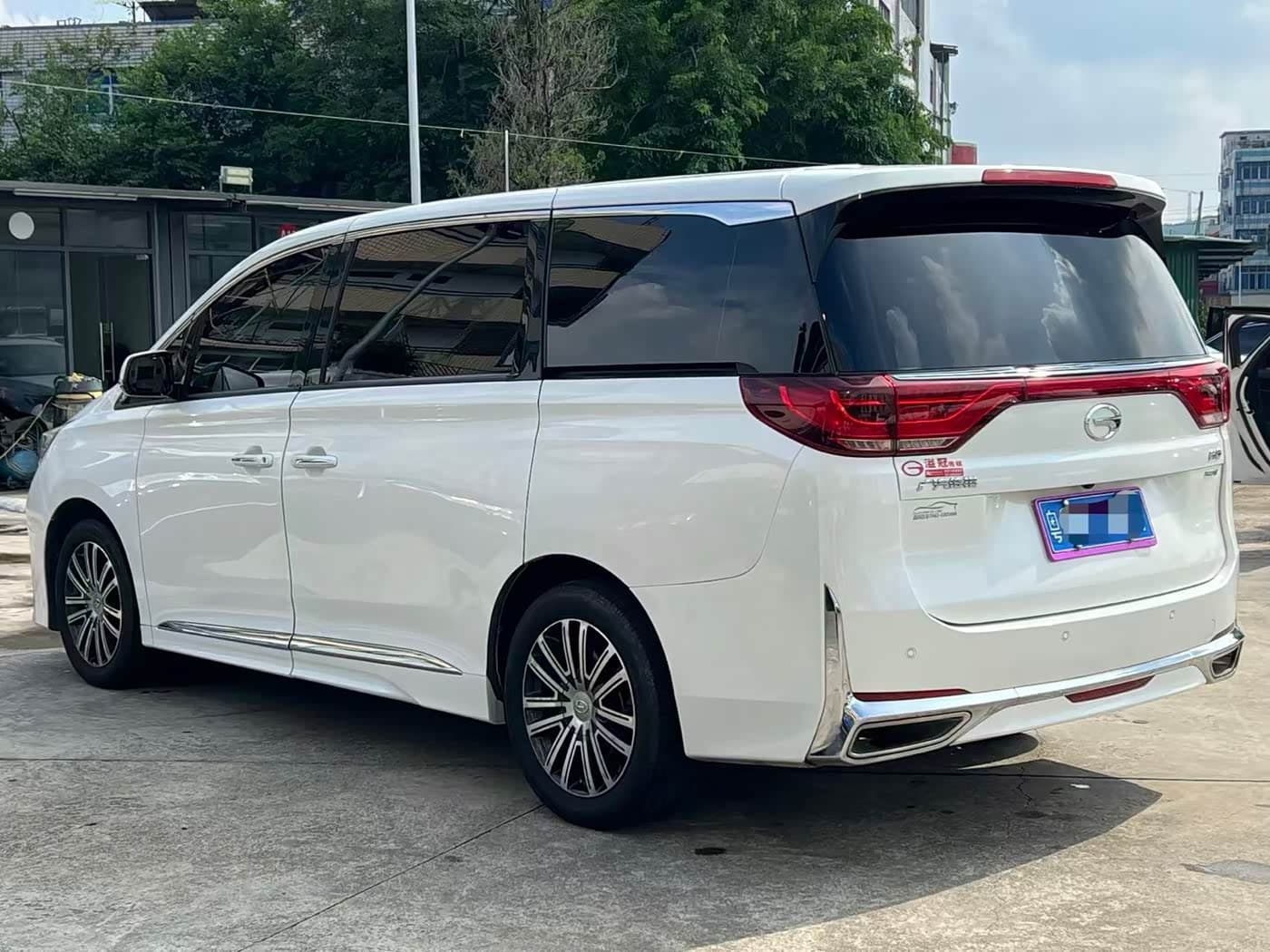 GAC Trumpchi Trumpchi M8 2021 — Фото 15/15
