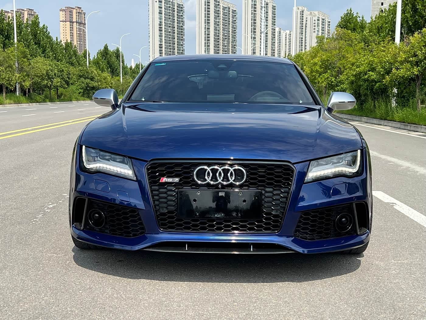 Audi RS 7 2016 — Фото 2/17