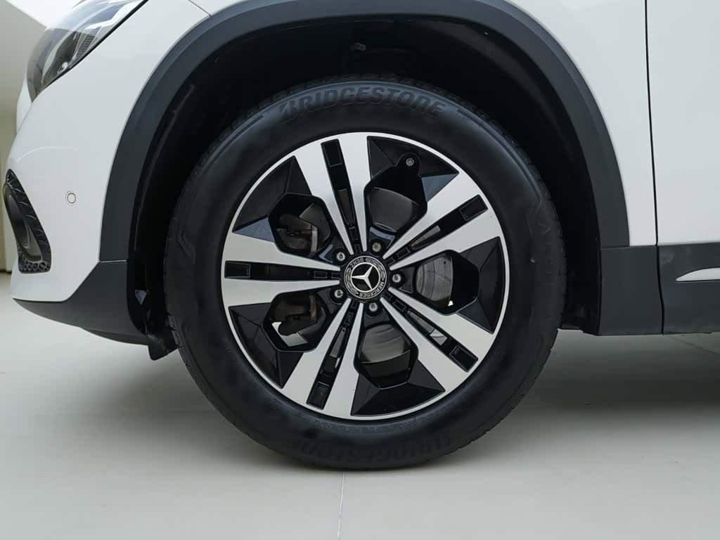 Mercedes-Benz GLA 2022 — Фото 11/20